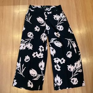 Rachel Zoe Leg Cropped Pants, size 10